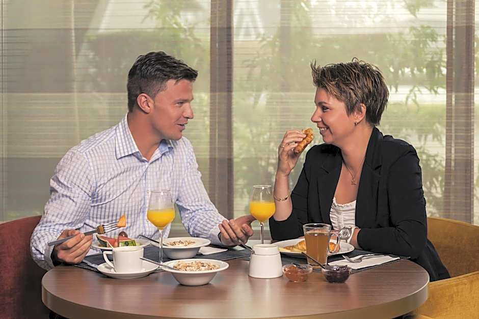 Mercure Hotel Groningen Martiniplaza