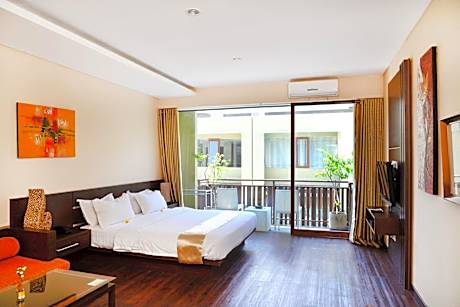 King Suite with Balcony
