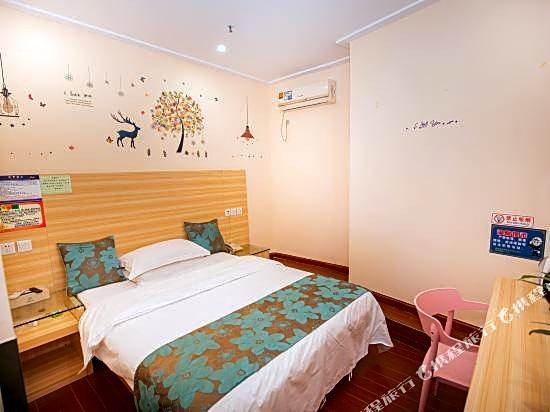 Guangzhou Longcheng Hotel (Chen Clan Temple Metro Station)