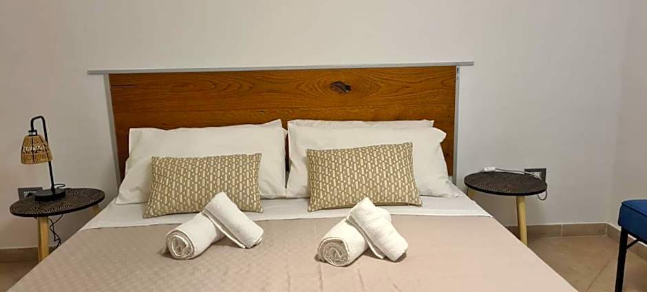 215 addaura luxury room