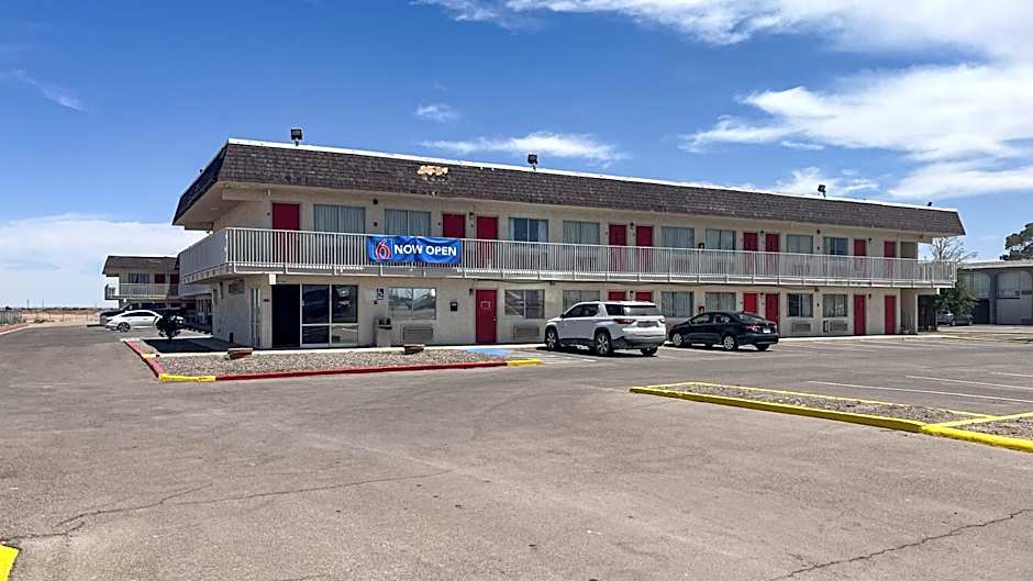 Photo 1 of 26 of Motel 6 Pecos TX