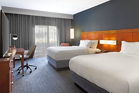 Room, 2 Queen Beds (Hearing Accessible)