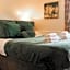 The Gateway Hotel