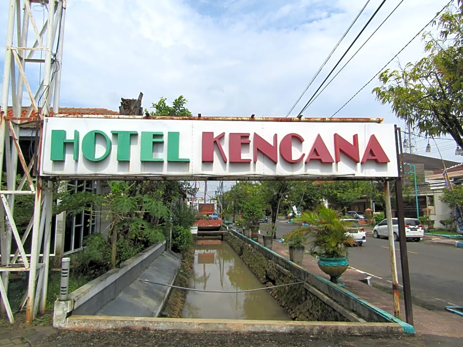 Hotel Kencana Jaya by ZUZU