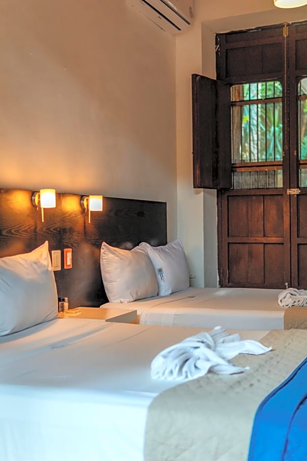 Hotel Santiago
