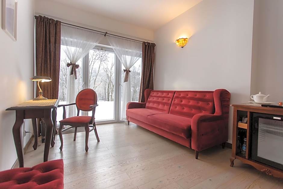 Dwór i Dworek Leszczowate Wellness & Spa