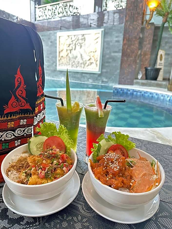 Grand Bayu Hill Hotel