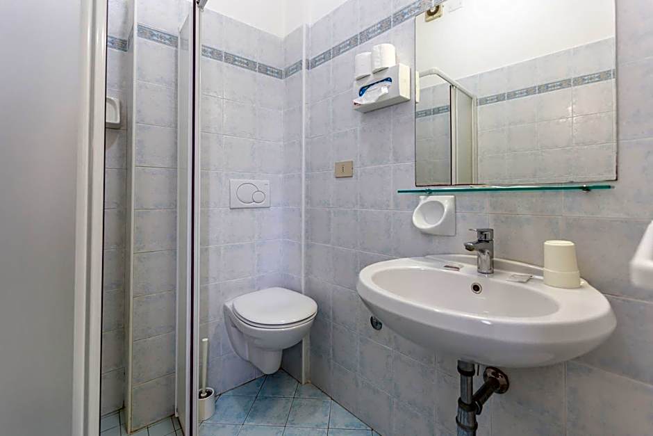 Hotel Airone