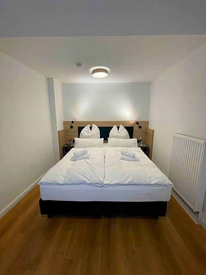 Hopfenhotel am Adenauerufer