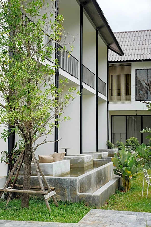 Shanti-Retreat Hotel