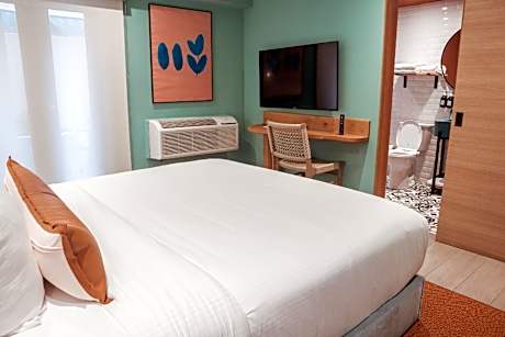 King Room with Terrace