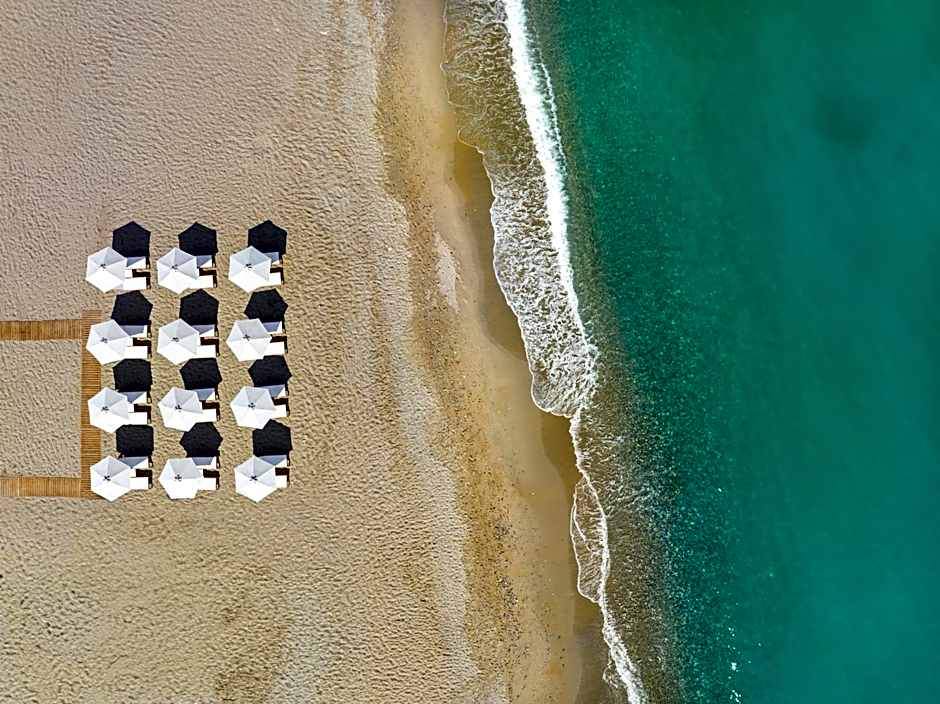 Calla Luxury Seafront Suites