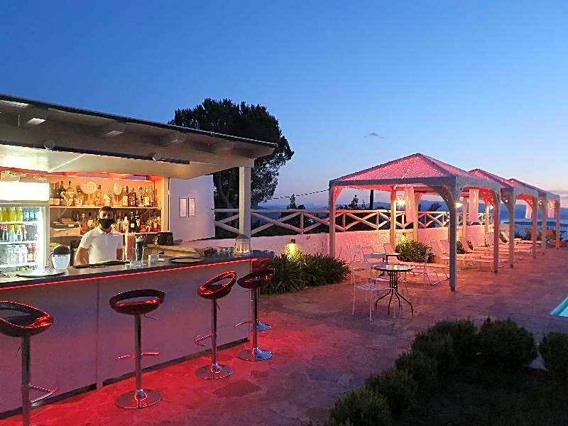 Lagou Raxi Country Hotel