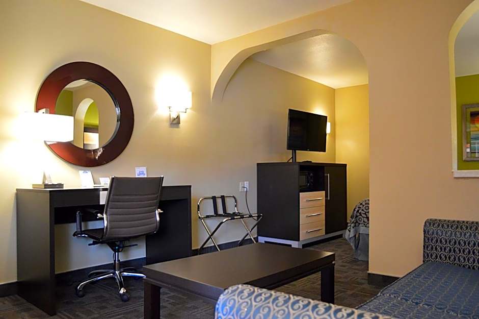 Days Inn by Wyndham Carlsbad