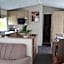Forest Getaway, sleeps 6 at Bashley, leisure PASS included