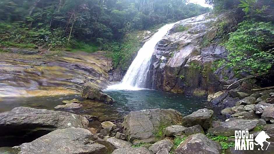 Aconchego 3 dorms, piscina, churrasq em Condomínio Fechado