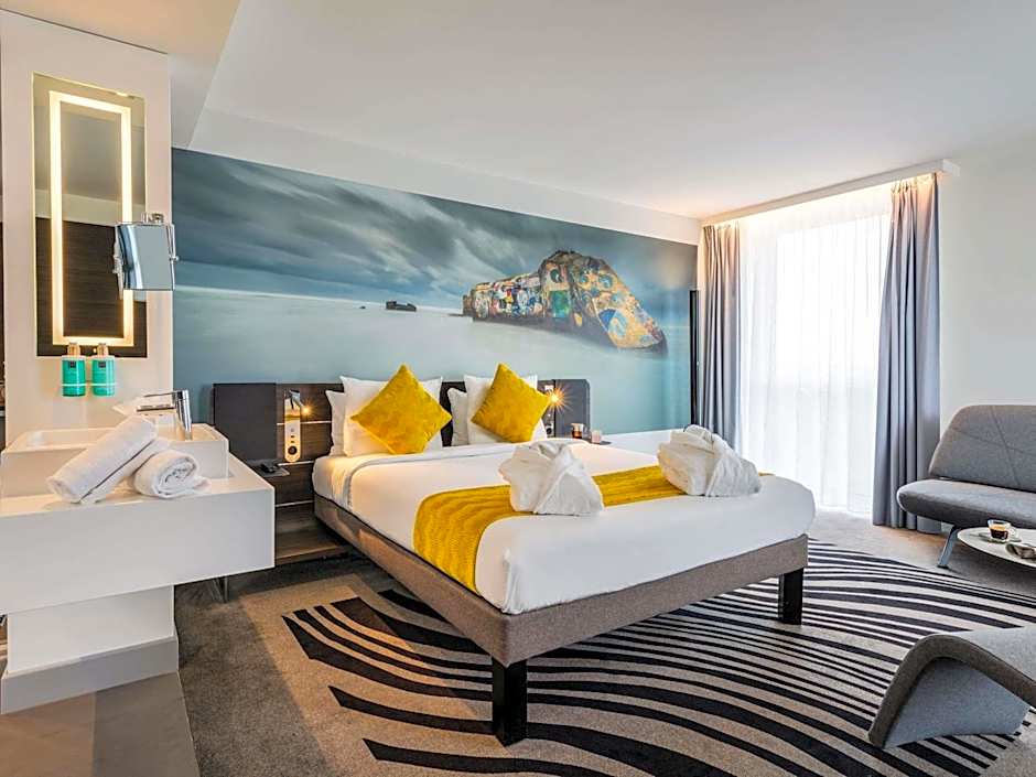 Novotel Paris Coeur d'Orly Airport
