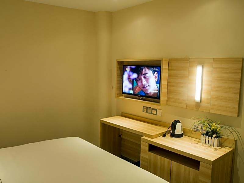 Denise Hotel Apartment(Shangxiajiu Branch)