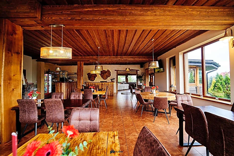 Gościniec pod Strzechą