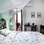 Tauromenion Guest House