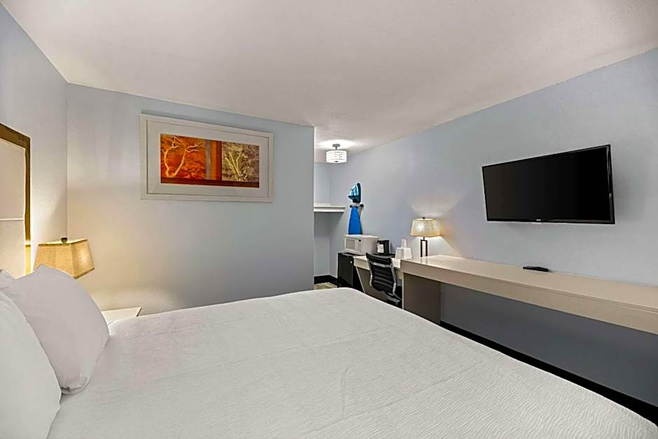Rodeway Inn Midland South