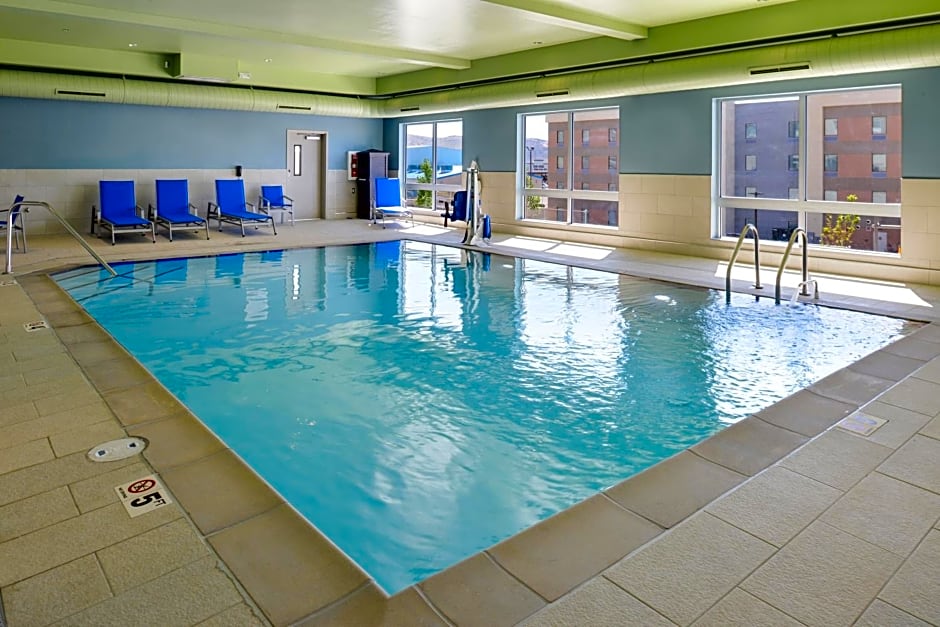 Holiday Inn Express and Suites Elko By IHG