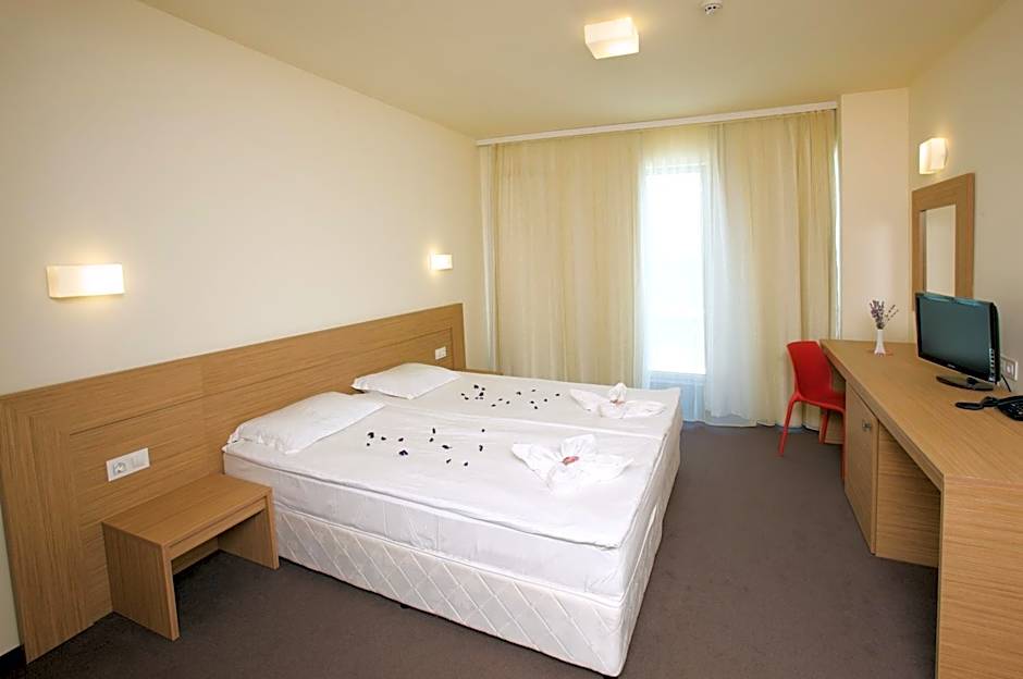 Jeravi Club Hotel - All Inclusive