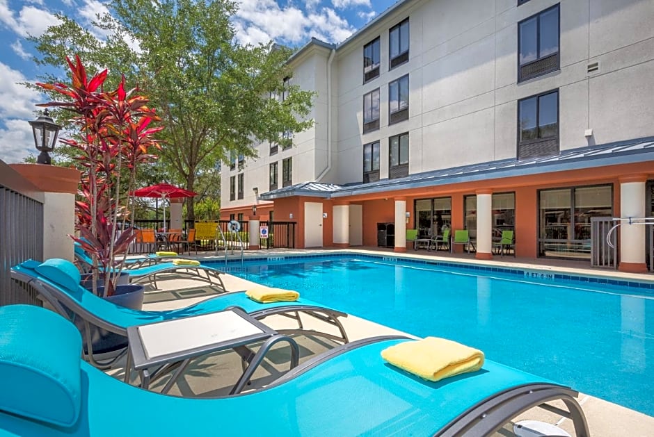 Holiday Inn Express Hotel & Suites Jacksonville-South