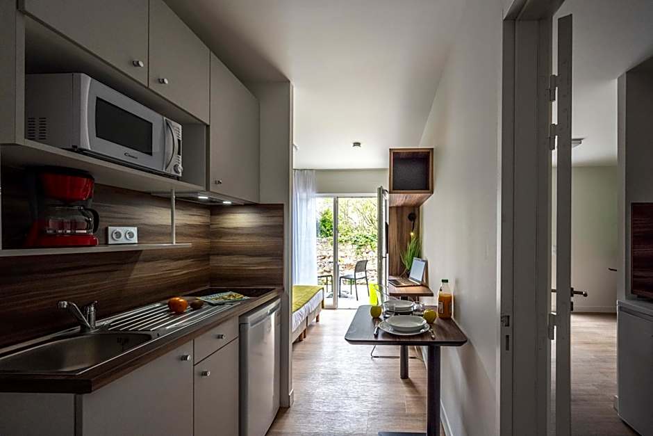 ATHOME RESIDENCE ET SPA