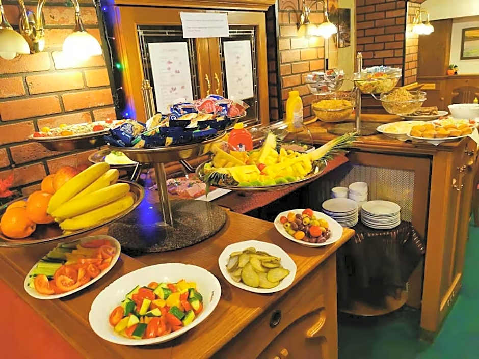 River Star Hotel