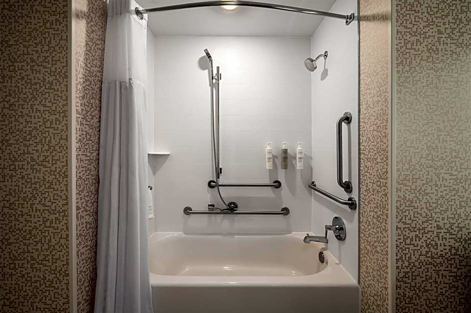 Home2 Suites by Hilton Cincinnati Eastgate