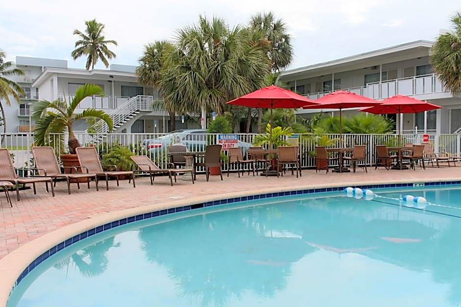 Collins Hotel
