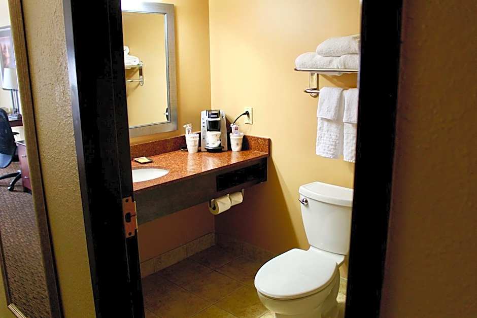 Best Western Plus Dakota Ridge