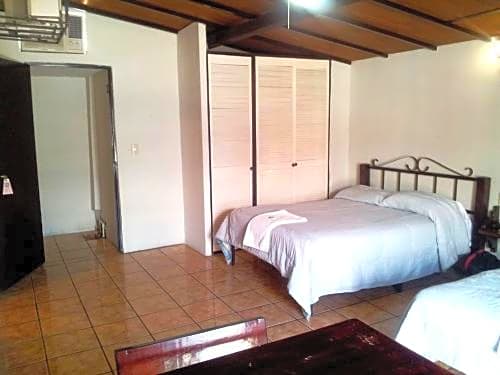 Hotel Uke Inn Terán