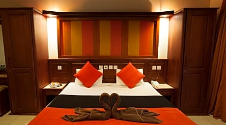 Deluxe Double Room with 10% Discount on F&B, Laundry & Spa
