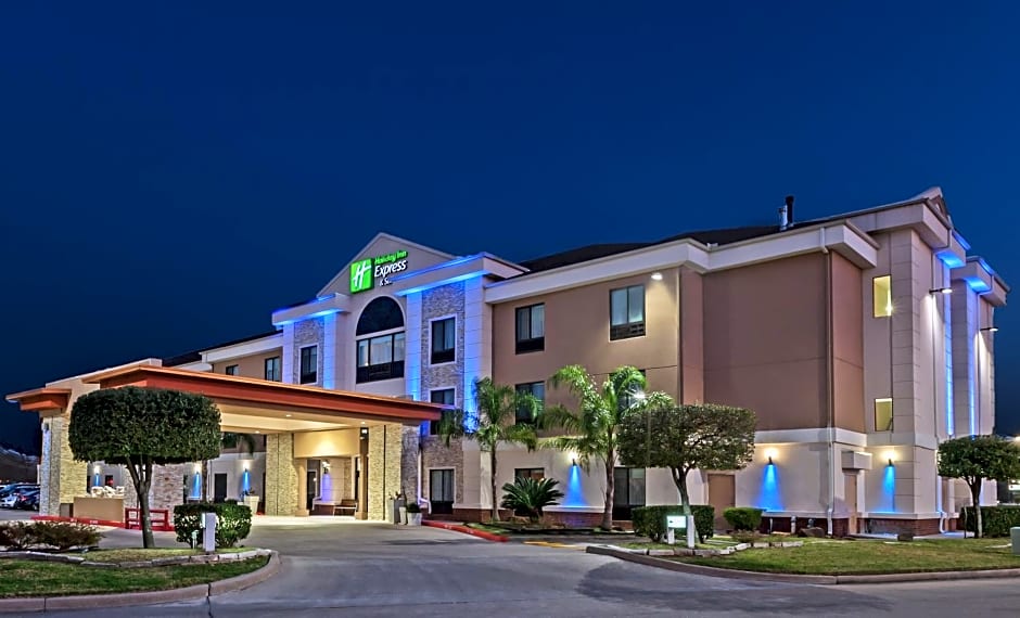 Holiday Inn Express & Suites Houston East, by IHG