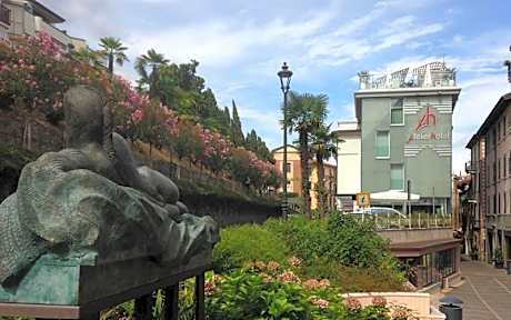 Happy Hotel Atelier Gardone Vittoriale