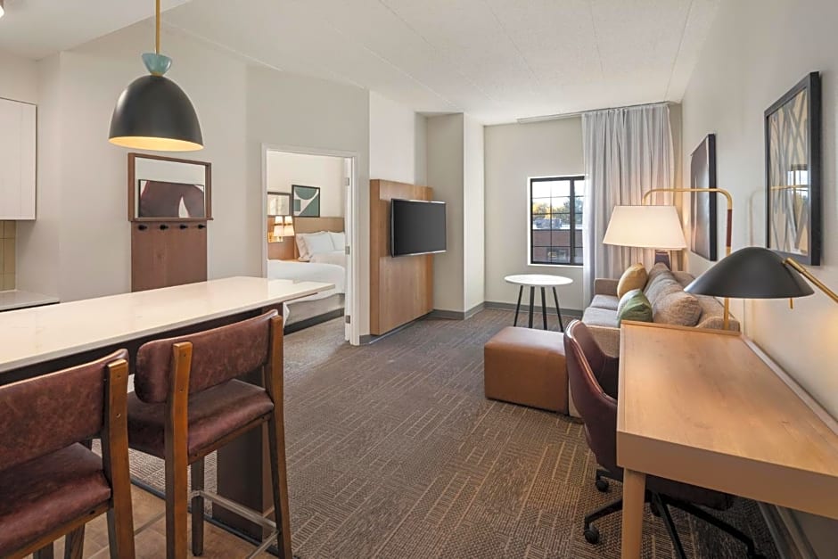 Staybridge Suites Minneapolis-Maple Grove