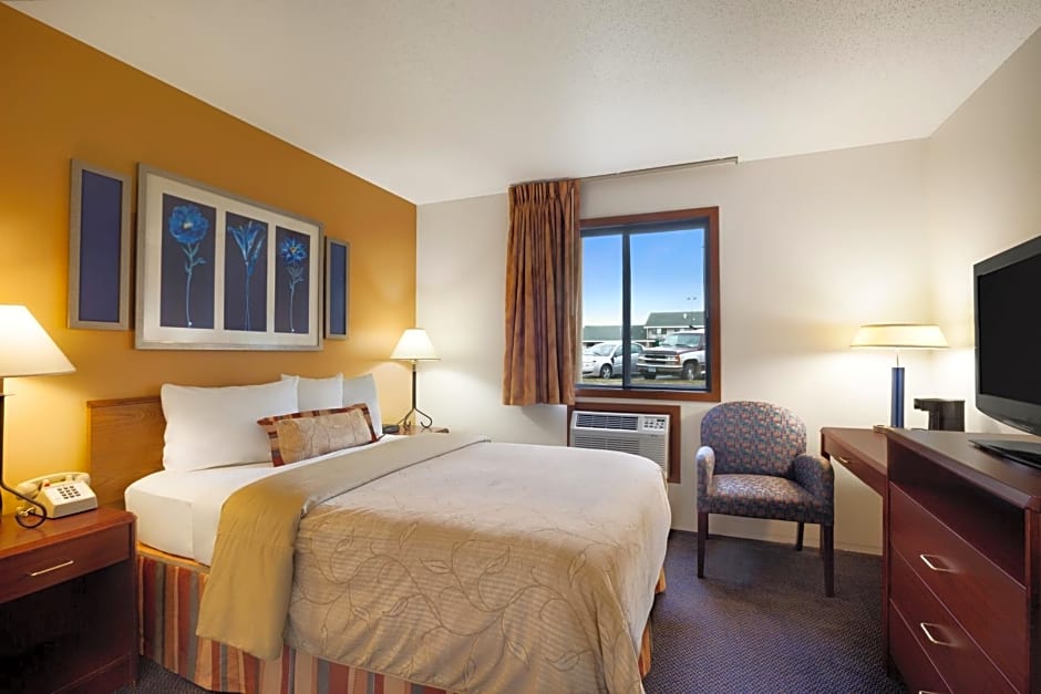 Days Inn by Wyndham Austin
