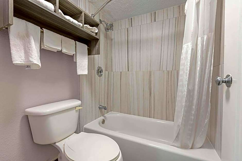 Quality Inn Newberry