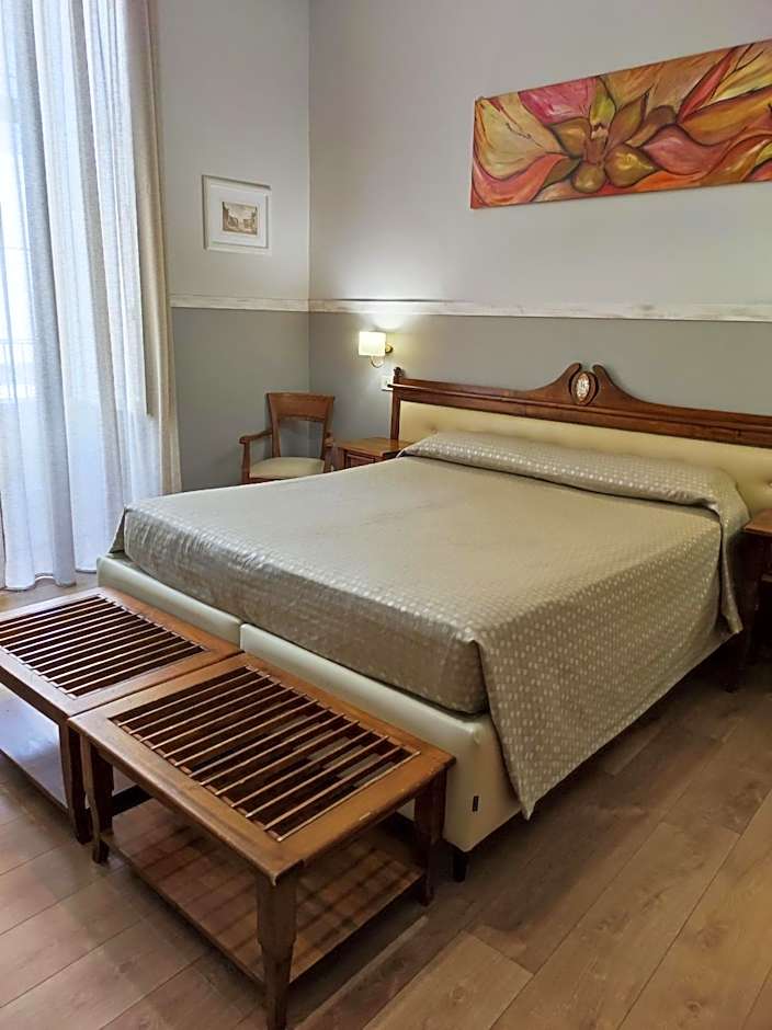 La Collegiata Guest House