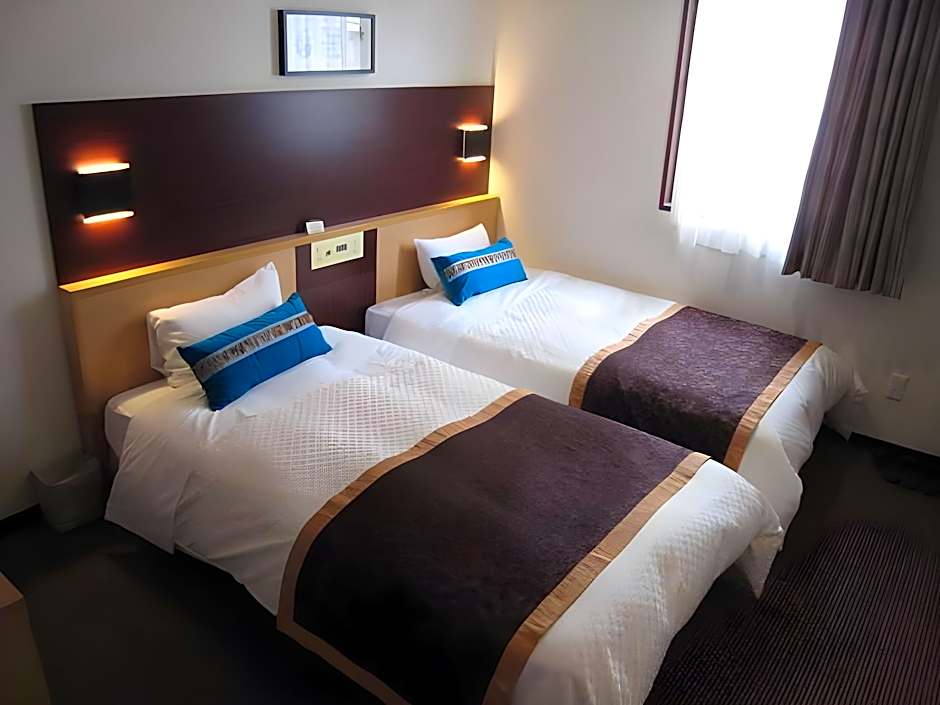 Ueno First City Hotel
