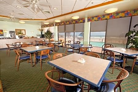 Comfort Inn & Suites Daytona Beach Oceanfront