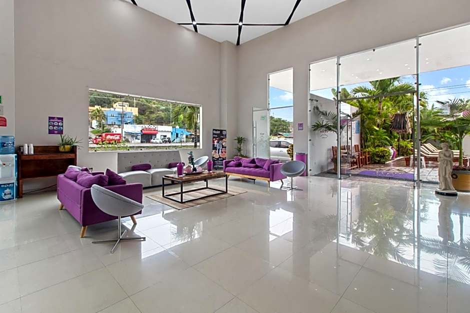 Hotel Yeah Rincón de Guayabitos