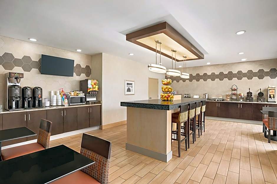 La Quinta Inn & Suites by Wyndham Richmond-Chesterfield