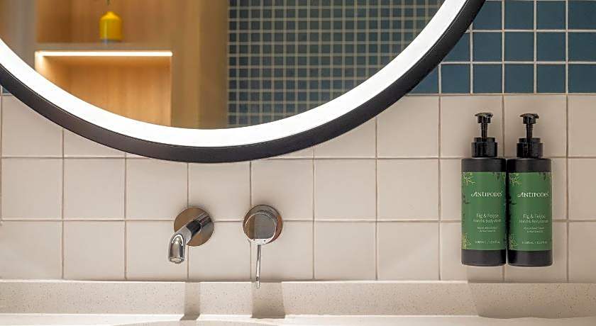 voco Bangkok Surawong by IHG