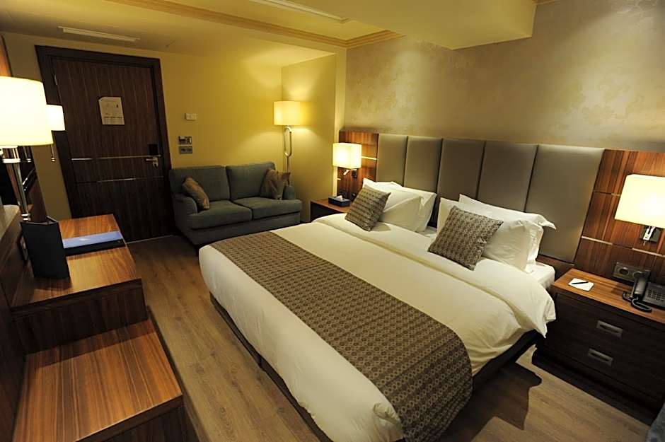 Gems Hotel
