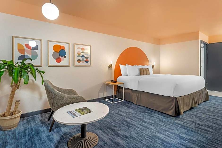 The Sandman Santa Rosa Sonoma, an Ascend Collection Hotel