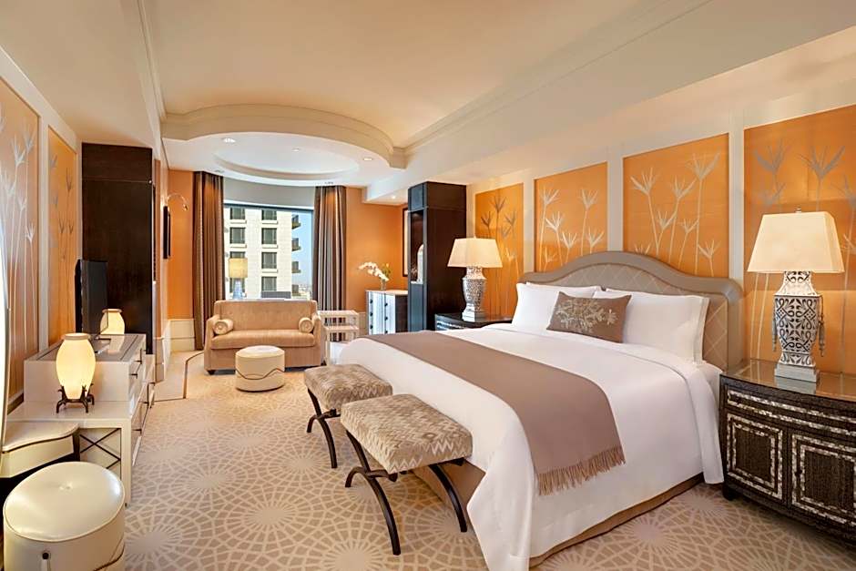 Photo 1 of 5 of Deluxe 1 King Bed Guestroom, Partial Nile View