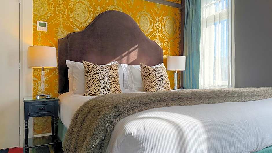 Art Deco Masonic Hotel